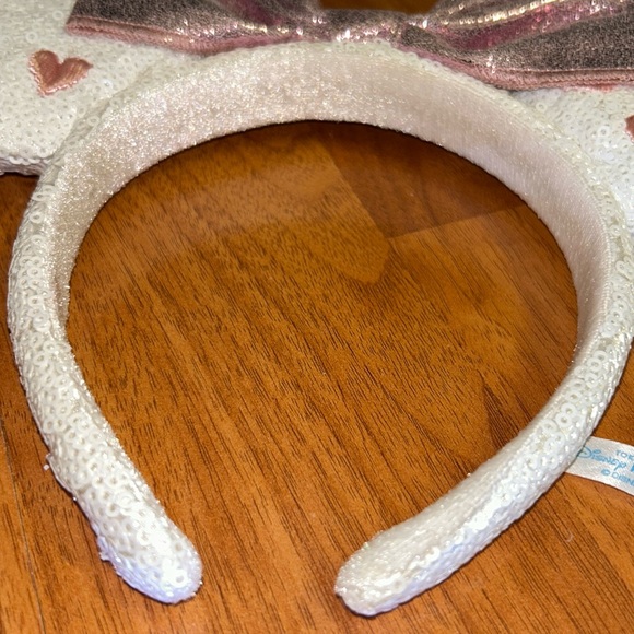 NWOT Tokyo Disney Embroidered Heart Sequin Mickey Minnie Mouse Ears Headband - Picture 9 of 15